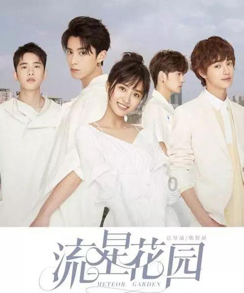 警察战僵尸无敌版